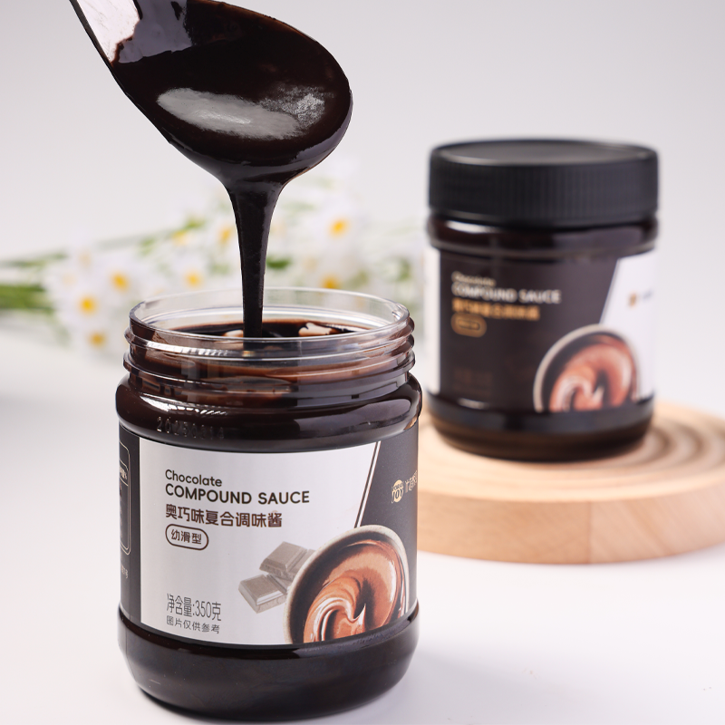 Tartinată de prăjituri cu cacao Tartinată de prăjituri cu cacao