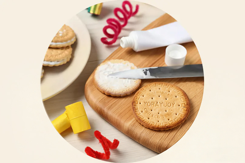 Biscuiți Sandwich
